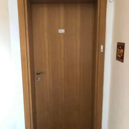 апартамент Eli Penzion *